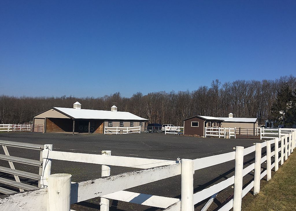 422 Stonebridge Rd, Perkasie, PA 18944 Zillow