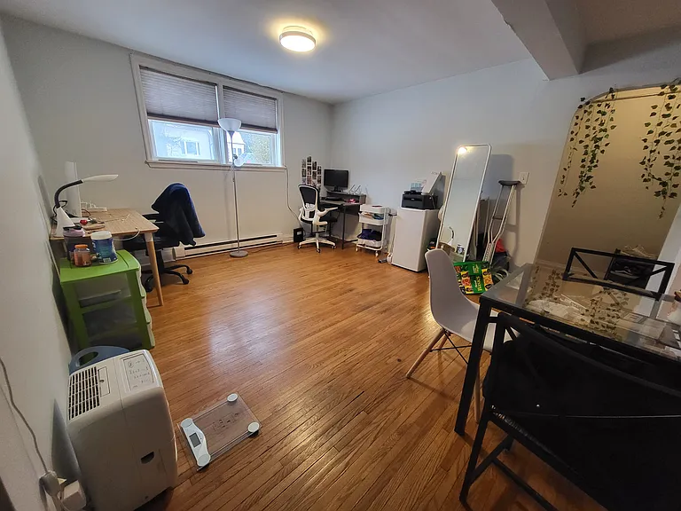 329 College St #1 — Photo 22
