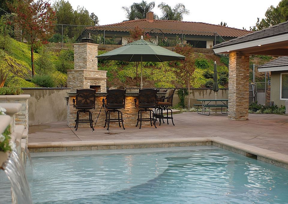View from the deep end towards the shallow and bar/BBQ.