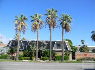 1726 Broadway St #3, Galveston, TX 77550