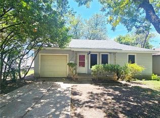 1203 N 12th St, Temple, TX 76501