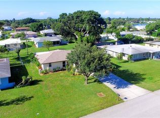 368 Redwood Rd, Venice, FL 34293