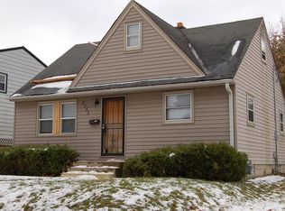 5753 N 39th St, Milwaukee, WI 53209