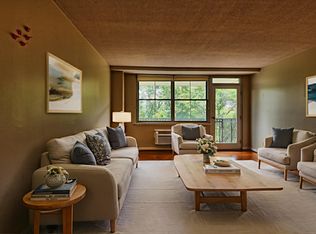 2030 N Adams St APT 806, Arlington, VA 22201