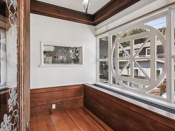 5th image of 73 lovell Avenue