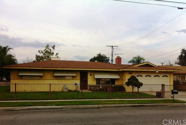 1st image of 17482 Marygold Ave