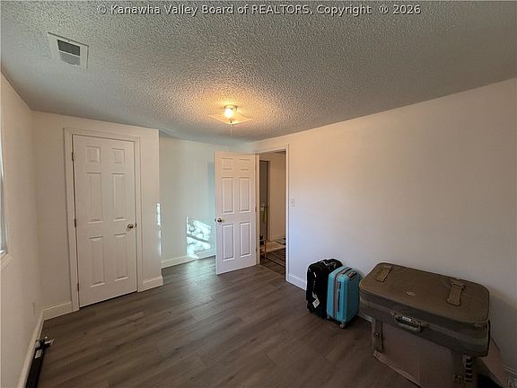 5th image of 2403 45th St