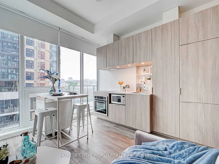77 Shuter St #909 — Photo 27