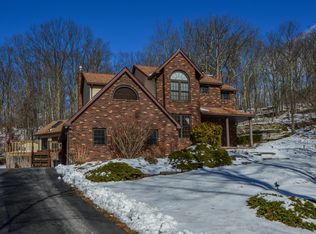 1277 Halowich Rd, Harveys Lake, PA 18618