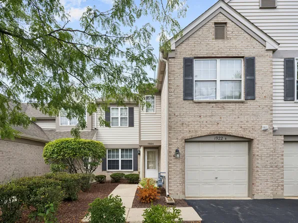 1922 Heron Ave Unit B, Schaumburg, IL 60193