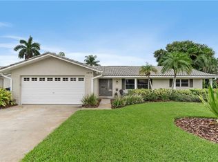 1977 Massachusetts Ave NE, Saint Petersburg, FL 33703