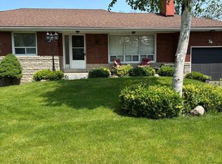 34 Meadowacres Dr, Toronto, ON M1T 1B2