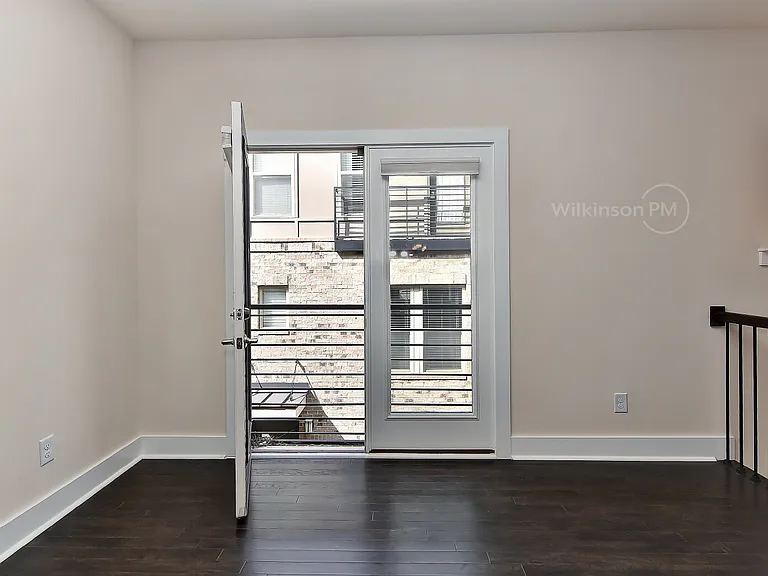 13047 Tinton Ave — Photo 5