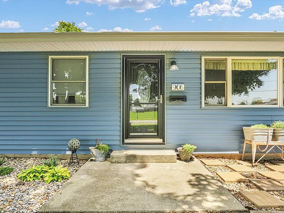 5th image of 906 E Daggy St