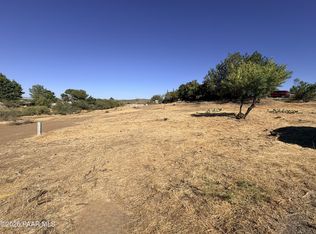 17388 E Meadow Ln, Mayer, AZ 86333