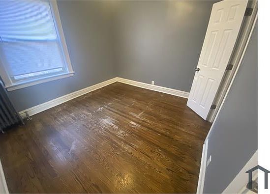 4th image of 7822 S Cornell Ave APT 2