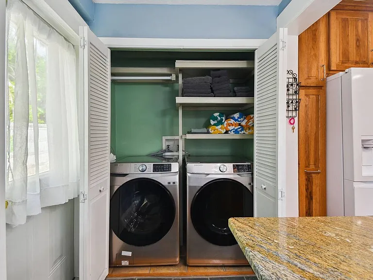 Laundry Room Cabinet
