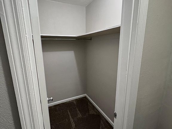 4th image of 417 E Warren St