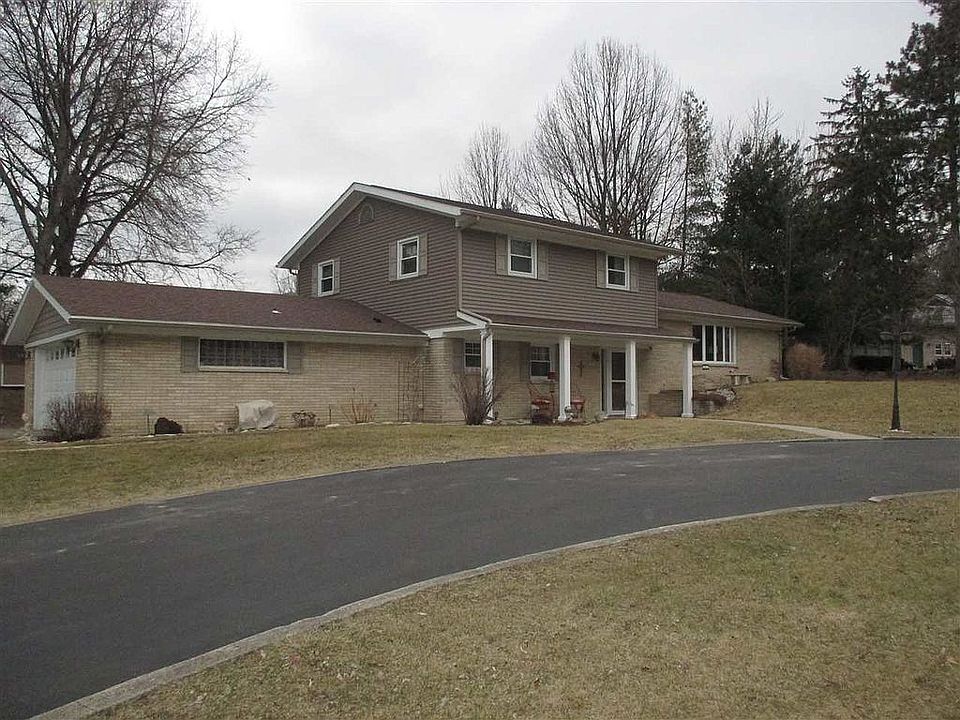 1st image of 950 Saint Felix Dr