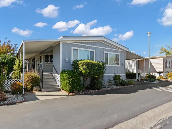 6827 Capital Cir #203, Sacramento, CA 95828