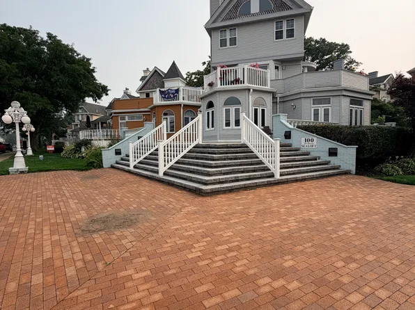 100 1st St APT 5, Keyport, NJ 07735
