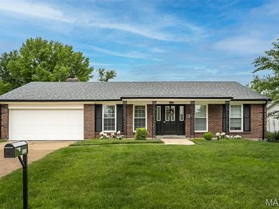 4808 Marchwood Dr, Saint Louis, MO, 63128