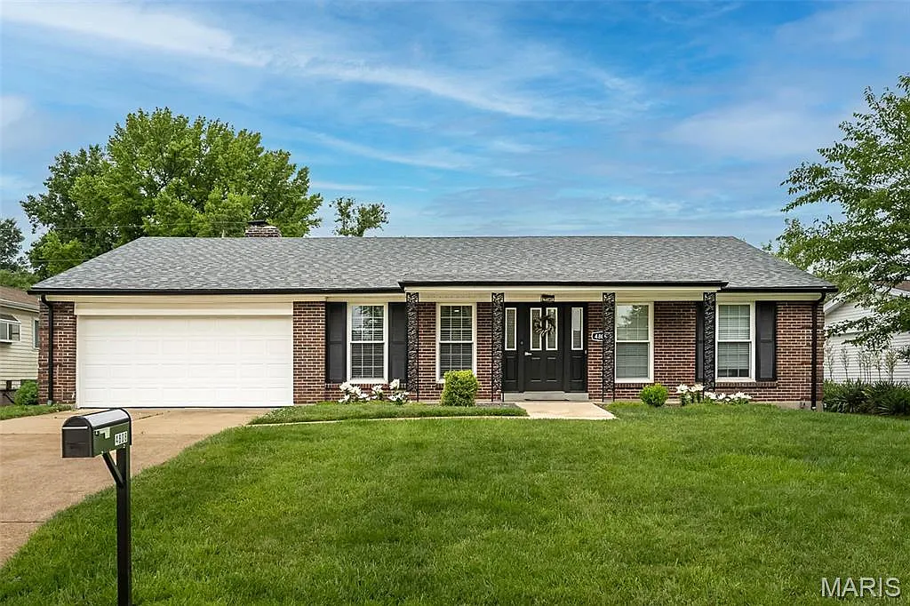 4808 Marchwood Dr photo 1