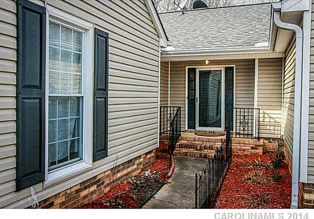 1st image of 9611 Cloverwood Ct