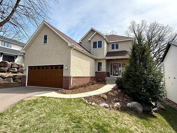 5th image of 16039 Northwood Rd NW