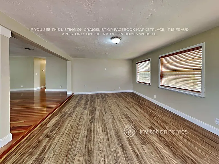 5881 NE 21st Rd — Photo 8