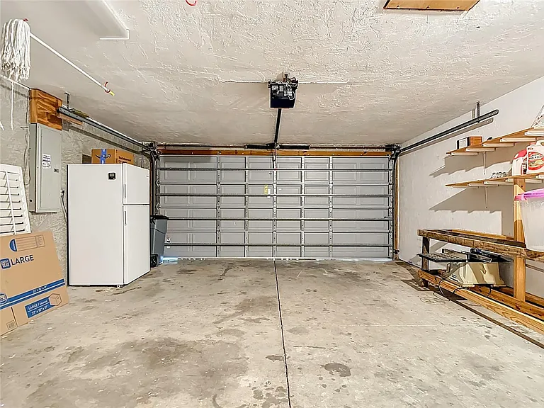 814 Lincoln Ave — Photo 8