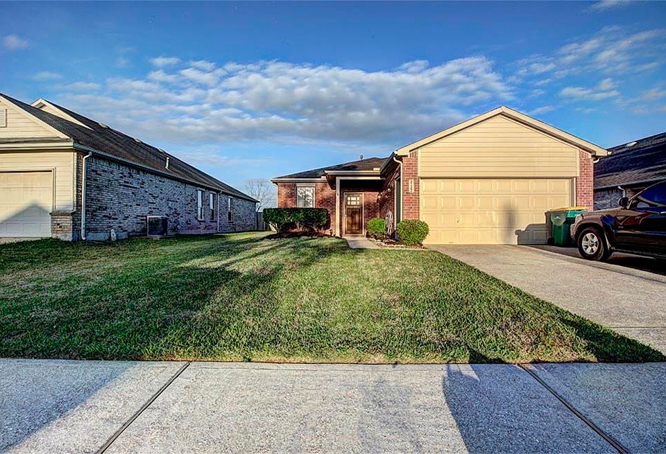 1st image of 3122 Centennial Village Dr