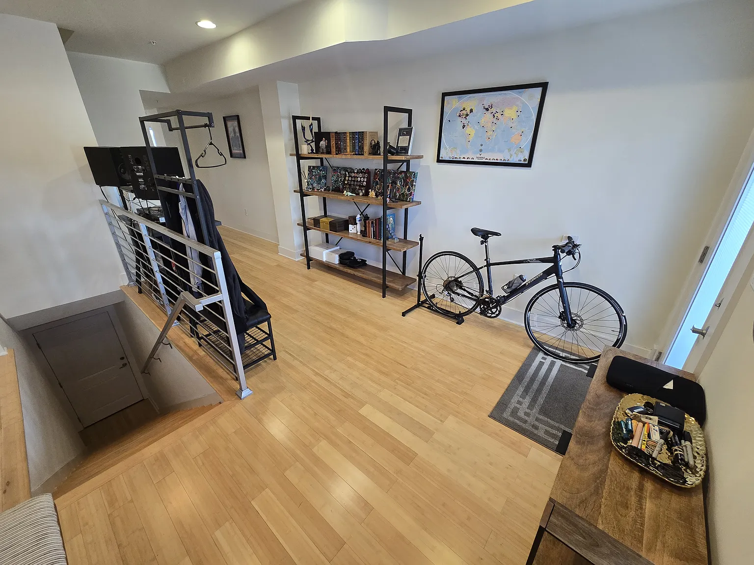 2 bed, 1416 sqft, $4,692 — Photo 3