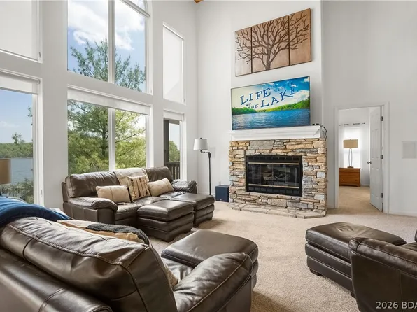 17661 Sheldon Point Rd, Gravois Mills, MO 65037