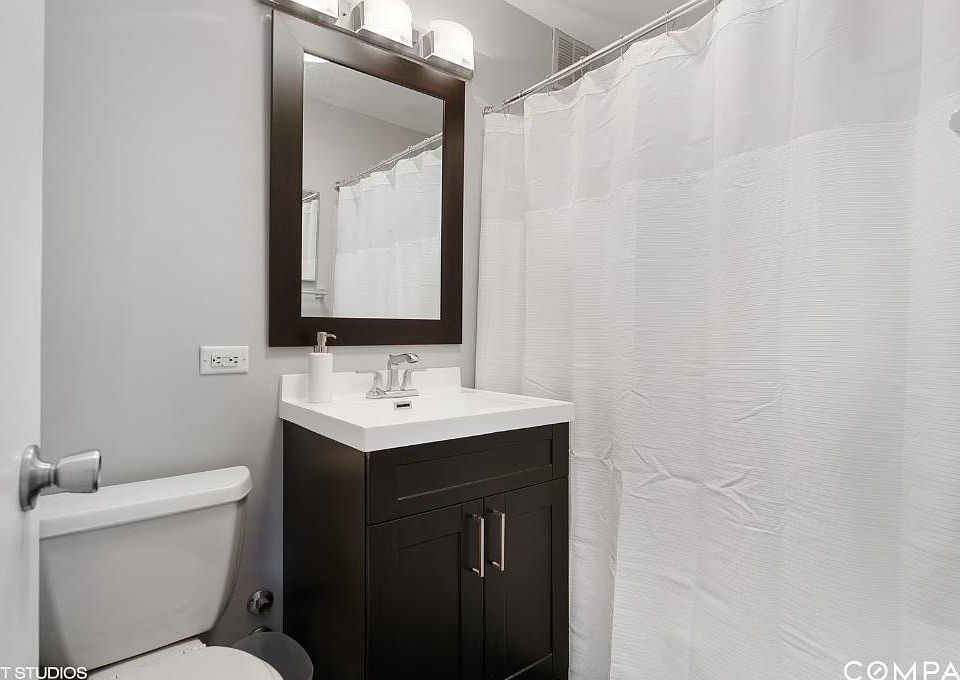 1st image of 1355 N Sandburg Ter APT 2108