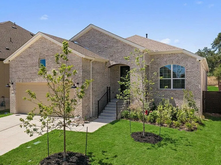 8408 Grenadier Dr — Photo 1