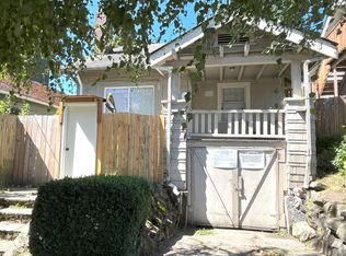 4049 7th Ave NE UNIT 3, Seattle, WA 98105