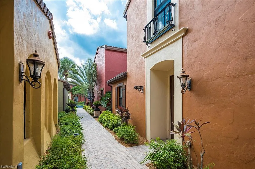 4 bed, 3.0 bath, 1776 sqft, $7,500 — Photo 3