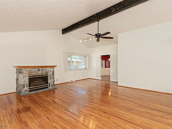 5th image of 5050 Douglas Dr