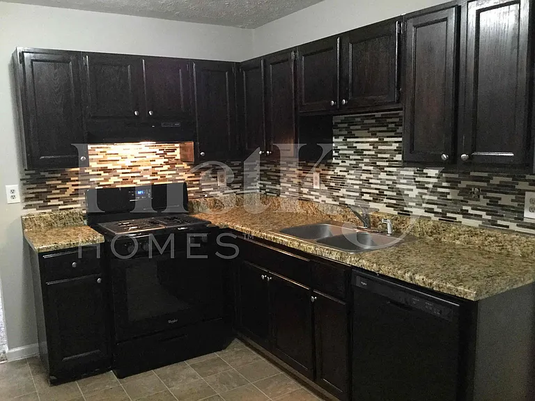 535 Sherwood Oaks Rd — Photo 7