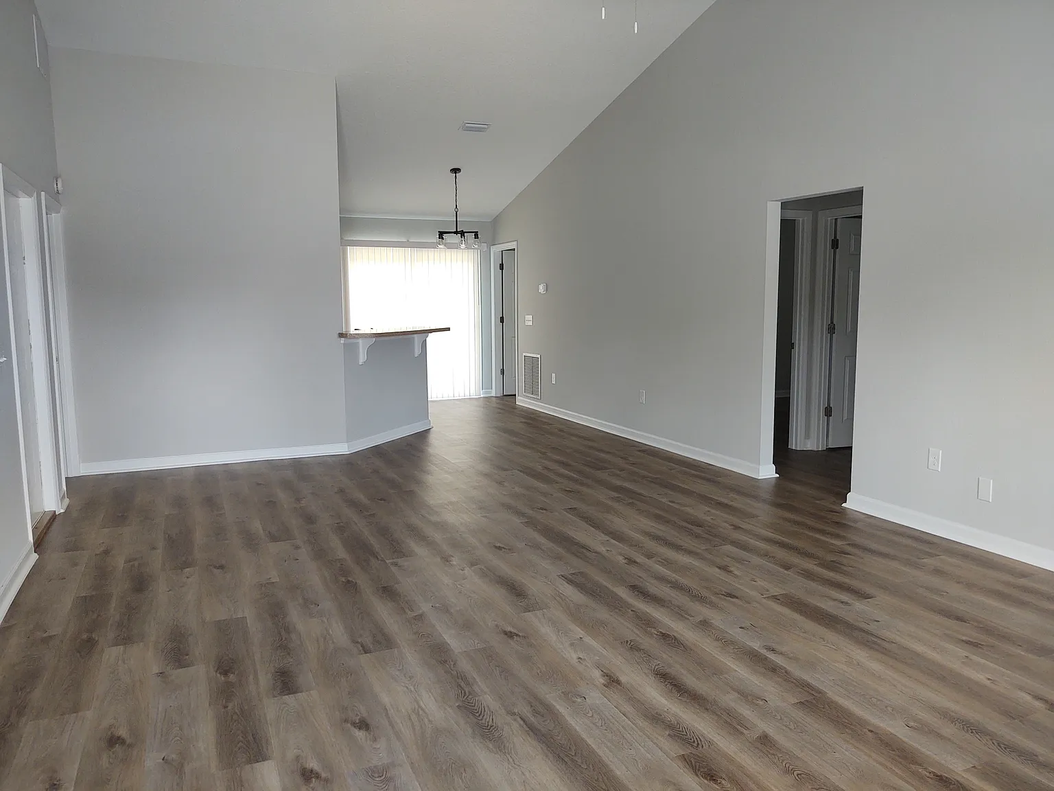 3 bed, 1492 sqft, $1,750 — Photo 3