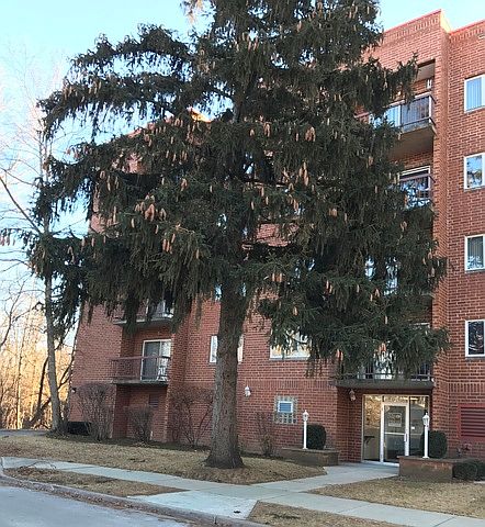 1st image of 1653 River St APT 302