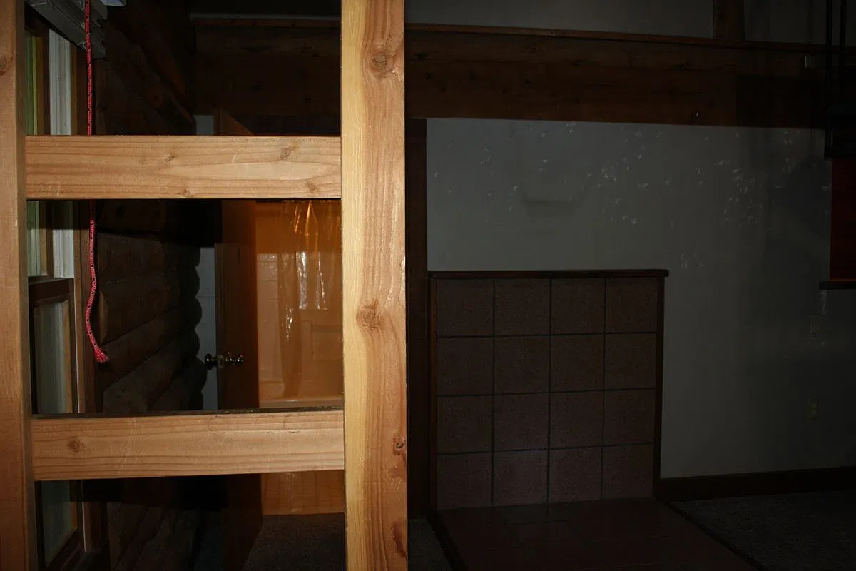 1 bed, 1.0 bath, 980 sqft, $1,300 — Photo 4