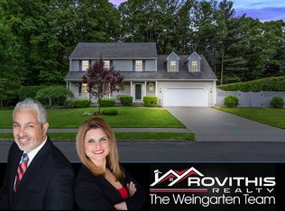 43 Spruce Cir, Feeding Hills, MA 01030