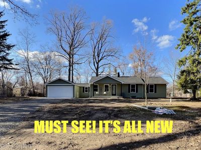 9822 Avonlea Ave, White Lake, MI, 48386