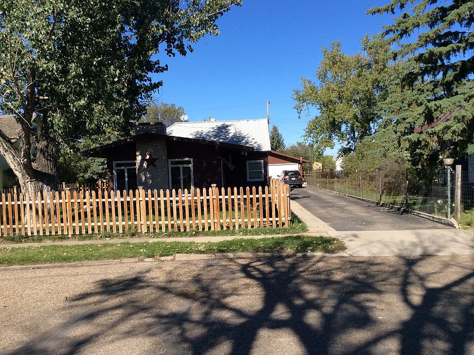1st image of 319 Minnehan St