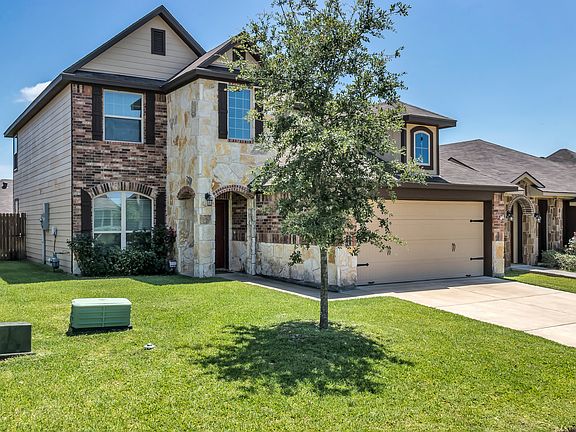 4th image of 1060 Venice Dr