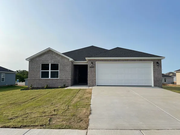 1407 E Vangston St, Siloam Springs, AR 72761