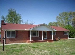 707 Watkins Rd, Greenville, SC 29617