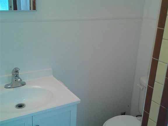 4th image of 1540 Pasadena Dr APT 2
